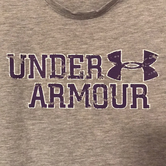 Women’s Under Armour T-shirt - Picture 2 of 3